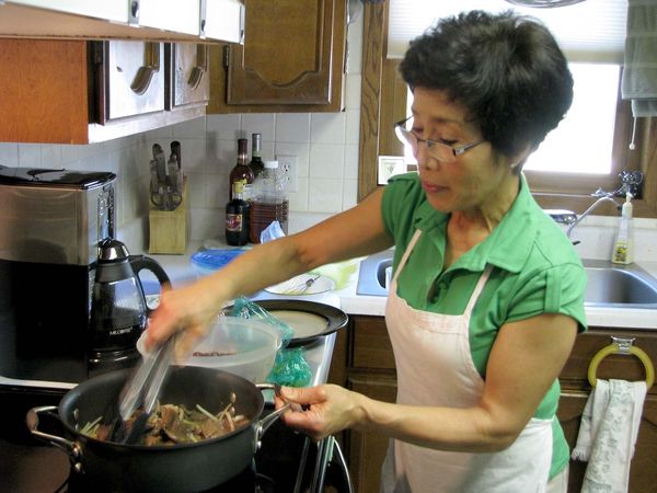 Hundreds of Milwaukeeans have learned Korean cooking from this one